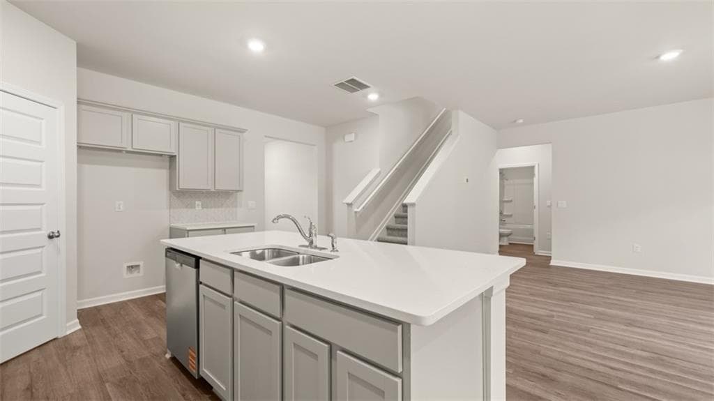 5 bedroom, 3 bathroom, 2,511 sq ft single family residence for sale at 115 Champlain Road, Hoschton, GA 30548 — photo 7