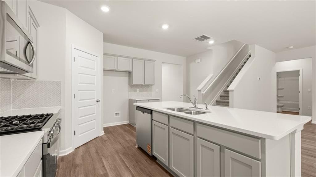 5 bedroom, 3 bathroom, 2,511 sq ft single family residence for sale at 115 Champlain Road, Hoschton, GA 30548 — photo 9