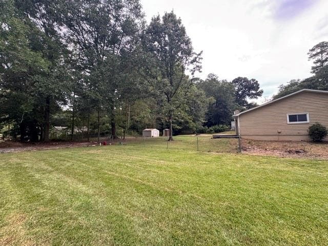 3 bedroom, 2 bathroom, 1,566 sq ft single family residence for sale at 4245 Reef Road, Marietta, GA 30066 — photo 3