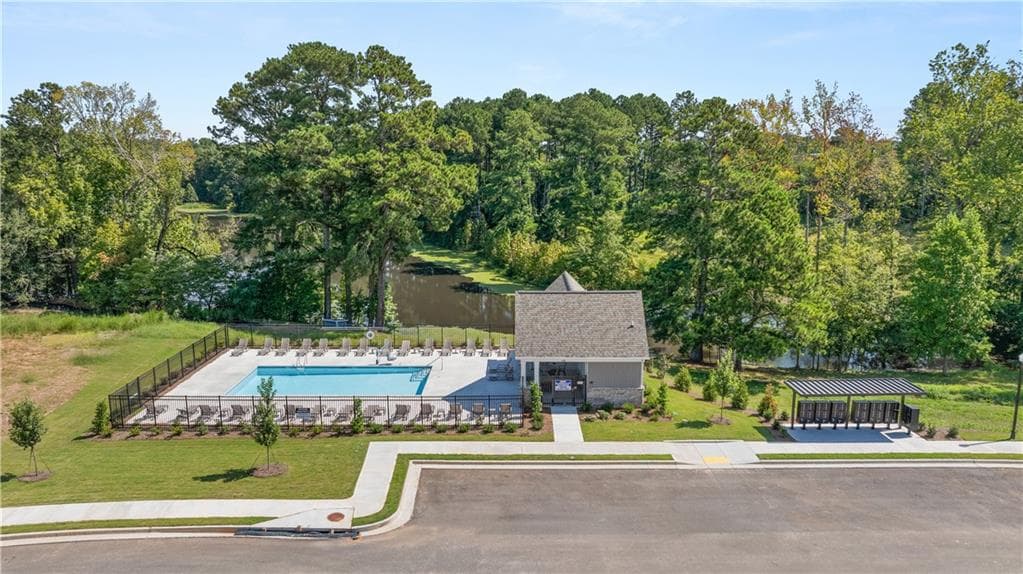 3 bedroom, 3 bathroom townhouse under contract at 79 Shoal Court 44, Winder, GA 30680 — photo 2