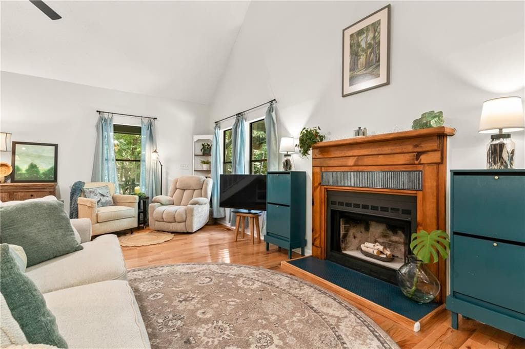 3 bedroom, 2 bathroom, 1,260 sq ft single family residence for sale at 433 Crippled Oak Trail, Jasper, GA 30143 — photo 7