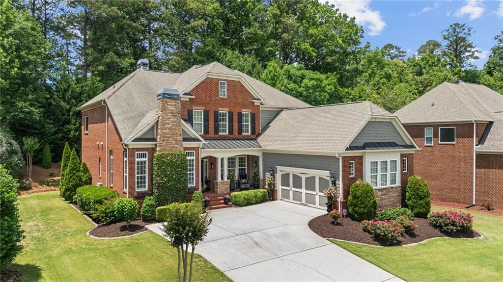 6 bedroom, 6 bathroom, 4,949 sq ft single family residence under contract at 5010 Collins Lake Drive, Mableton, GA 30126 — photo 2