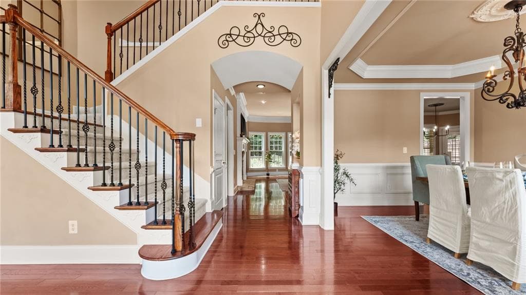 6 bedroom, 6 bathroom, 4,949 sq ft single family residence under contract at 5010 Collins Lake Drive, Mableton, GA 30126 — photo 3