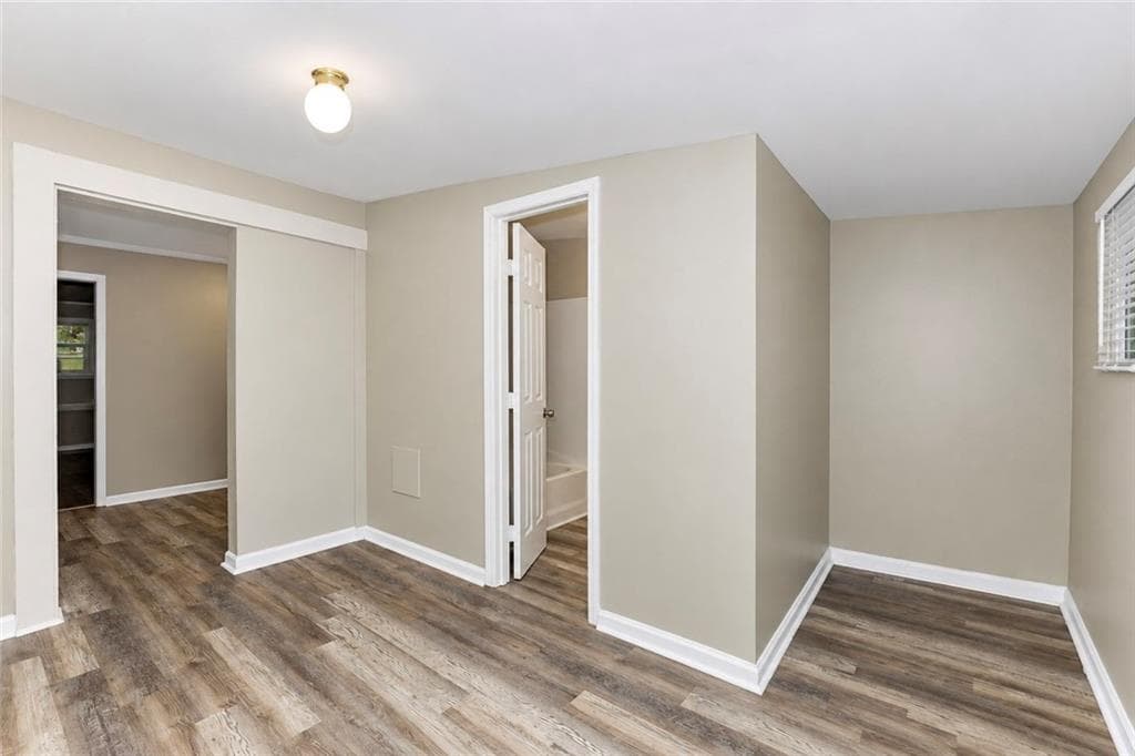 3 bedroom, 2 bathroom, 1,036 sq ft single family residence for rent at 225 Glenrose Circle, Atlanta, GA 30354 for $1,950 a month — photo 4