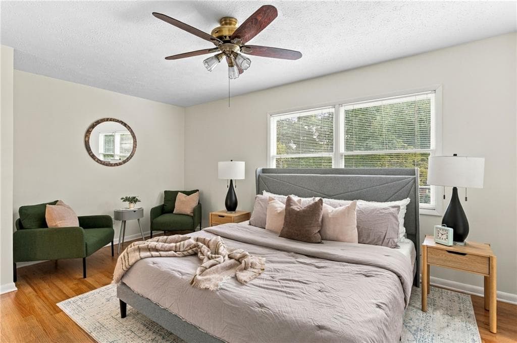 4 bedroom, 2 bathroom, 2,020 sq ft single family residence for sale at 3194 Isoline Way, Smyrna, GA 30080 — photo 3