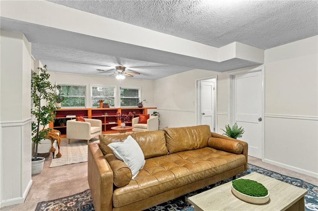 4 bedroom, 2 bathroom, 2,020 sq ft single family residence for sale at 3194 Isoline Way, Smyrna, GA 30080 — photo 4