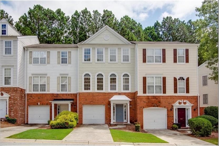 4 bedroom, 4 bathroom, 1,902 sq ft townhouse for rent at 3967 Howell Park Road, Duluth, GA 30096 for $2,300 a month