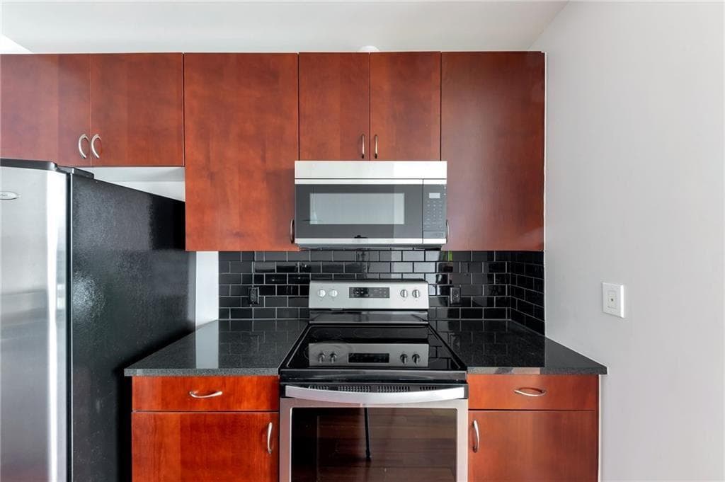 1 bedroom, 1 bathroom, 763 sq ft condominium for rent at 400 W Peachtree Street 3908, Atlanta, GA 30308 for $2,520 a month — photo 4