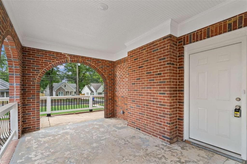 3 bedroom, 2 bathroom, 2,082 sq ft single family residence for sale at 227 E Marable Street, Monroe, GA 30655 — photo 7