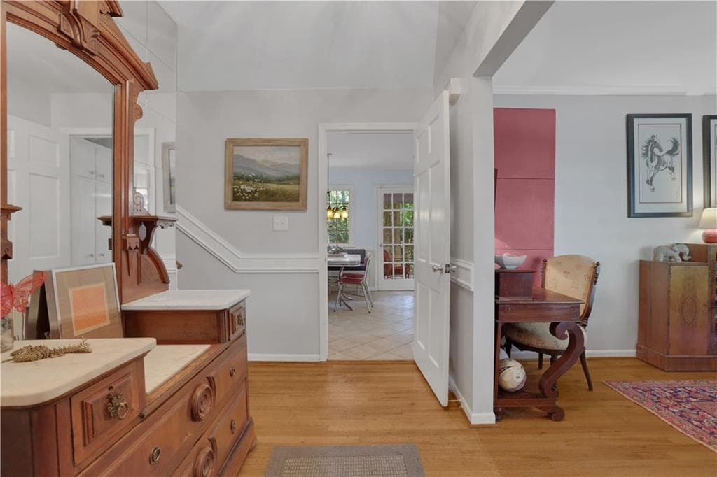 5 bedroom, 3 bathroom, 4,250 sq ft single family residence under contract at 4457 Atlas Place, Tucker, GA 30084 — photo 5