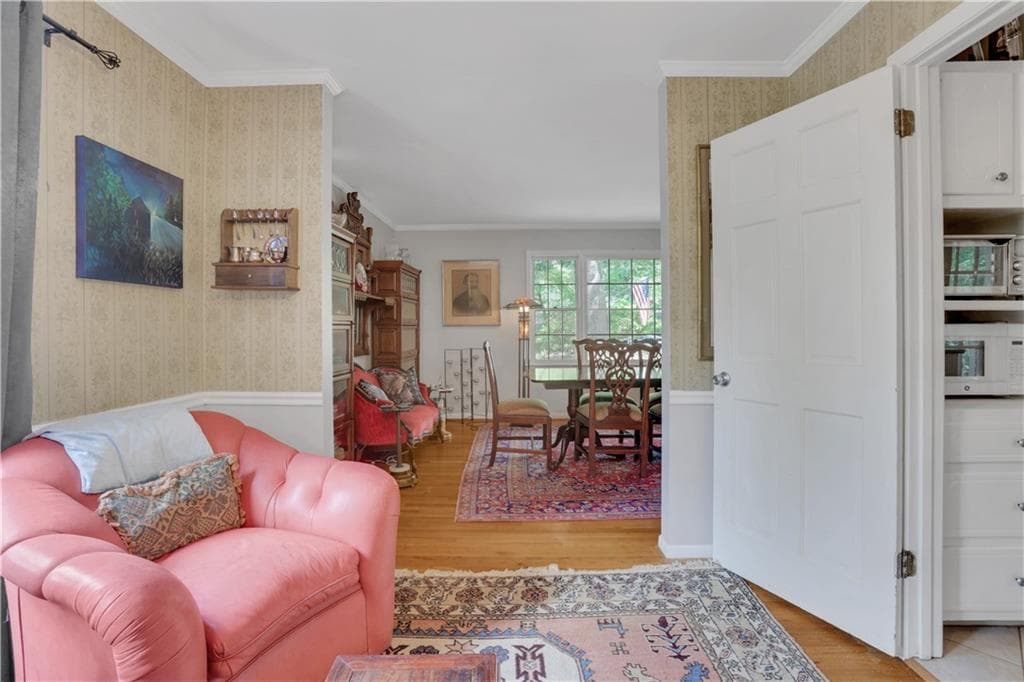5 bedroom, 3 bathroom, 4,250 sq ft single family residence under contract at 4457 Atlas Place, Tucker, GA 30084 — photo 10