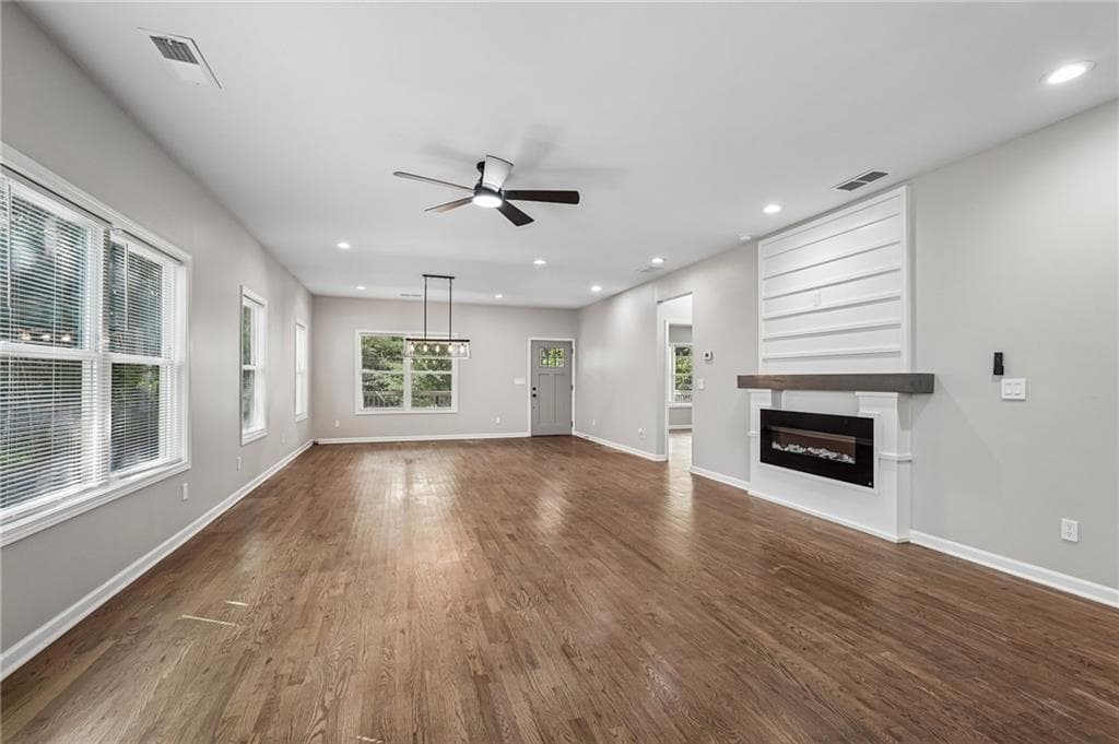 3 bedroom, 3 bathroom, 1,686 sq ft single family residence for sale at 809 Dill Avenue, Atlanta, GA 30310 — photo 8