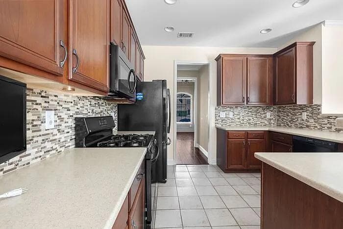 4 bedroom, 3 bathroom, 2,856 sq ft single family residence for rent at 3968 Lake Ruby Lane, Suwanee, GA 30024 for $2,950 a month — photo 7