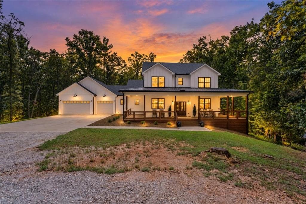 4 bedroom, 4 bathroom, 3,085 sq ft single family residence for sale at 1366 Deer Woods Trail, Cleveland, GA 30528 — photo 3