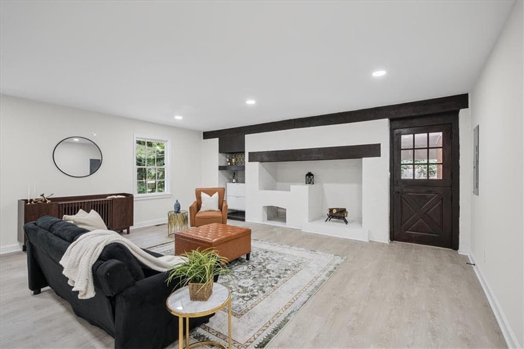 4 bedroom, 2 bathroom, 2,843 sq ft single family residence for sale at 2079 Shady Lane, Tucker, GA 30084 — photo 5
