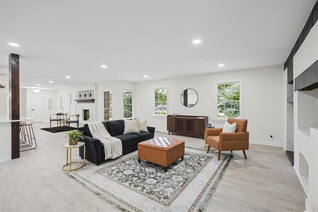 4 bedroom, 2 bathroom, 2,843 sq ft single family residence for sale at 2079 Shady Lane, Tucker, GA 30084 — photo 3
