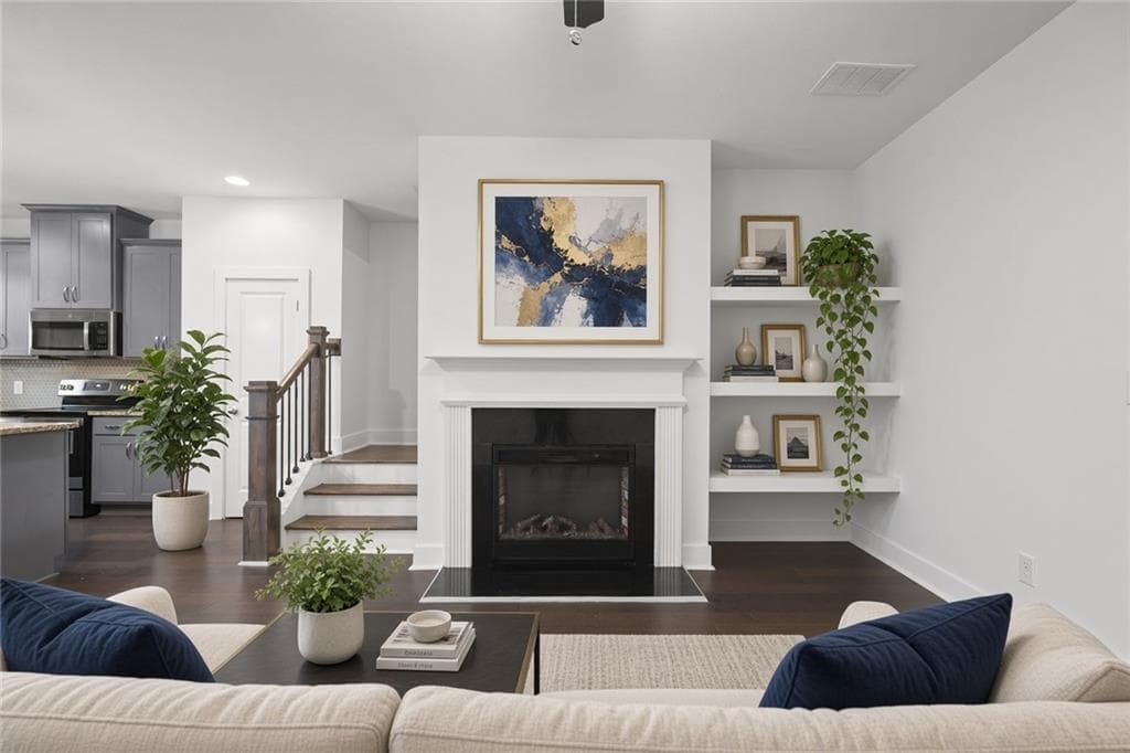3 bedroom, 3 bathroom, 1,539 sq ft townhouse for rent at 1908 Plainsboro Drive, Lithonia, GA 30058 for $2,050 a month — photo 7