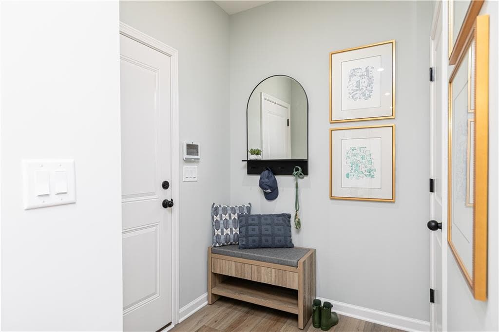 3 bedroom, 3 bathroom, 1,863 sq ft townhouse for sale at 830 Leraes Way, Loganville, GA 30052 — photo 8