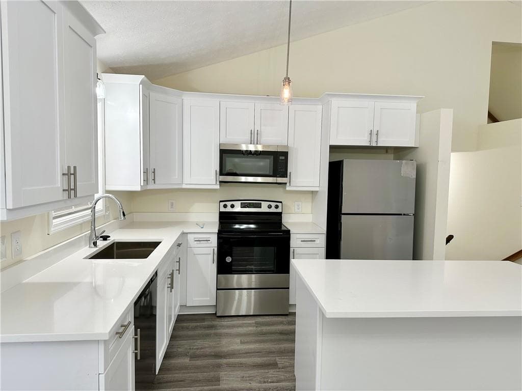 3 bedroom, 3 bathroom, 1,778 sq ft single family residence for rent at 60 Bacchus Drive, Lawrenceville, GA 30045 for $2,150 a month — photo 4