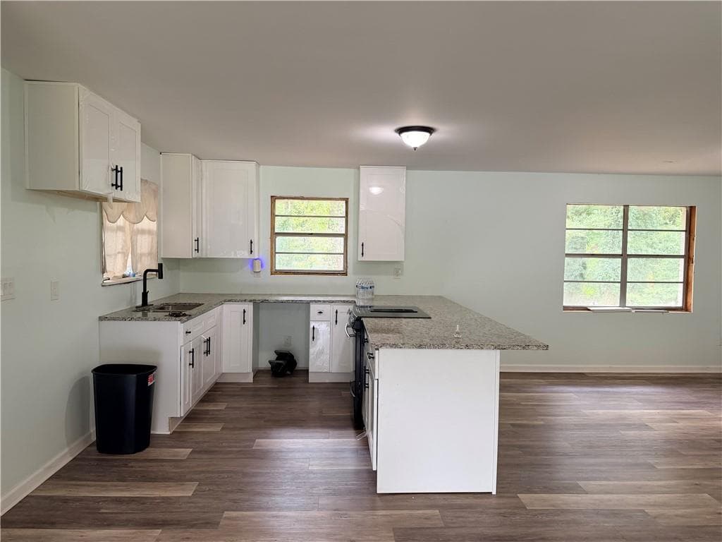 3 bedroom, 2 bathroom, 1,650 sq ft single family residence for sale at 412 E Mcintosh Road, Griffin, GA 30223 — photo 3