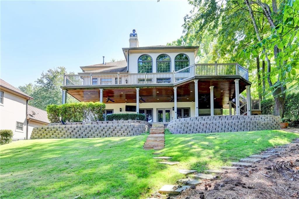 4 bedroom, 5 bathroom, 5,358 sq ft single family residence for sale at 1090 Matheson Way, Johns Creek, GA 30022 — photo 5