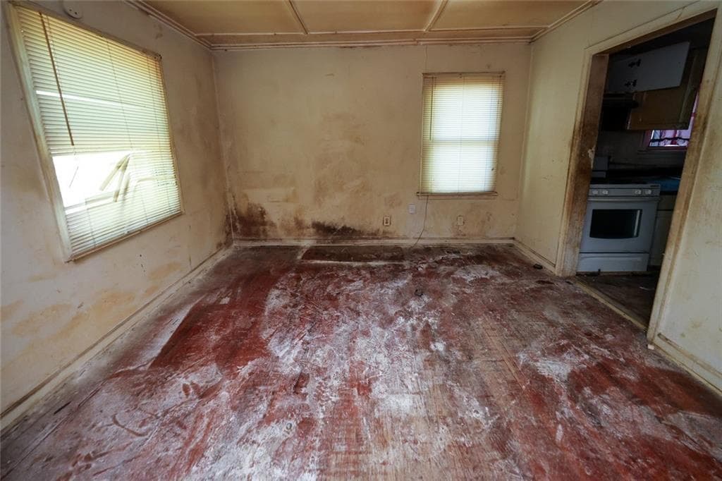 3 bedroom, 2 bathroom, 1,148 sq ft single family residence under contract at 2824 Harlan Drive, Atlanta, GA 30344 — photo 9