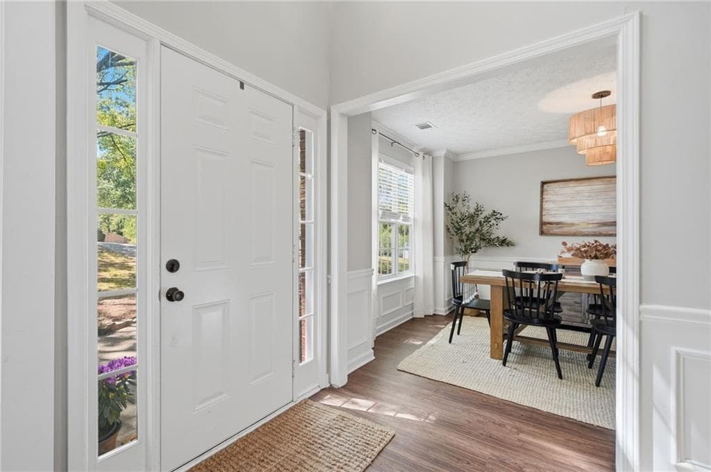 4 bedroom, 3 bathroom, 2,541 sq ft single family residence for rent at 1810 Westwind Drive, Cumming, GA 30041 for $2,900 a month — photo 5