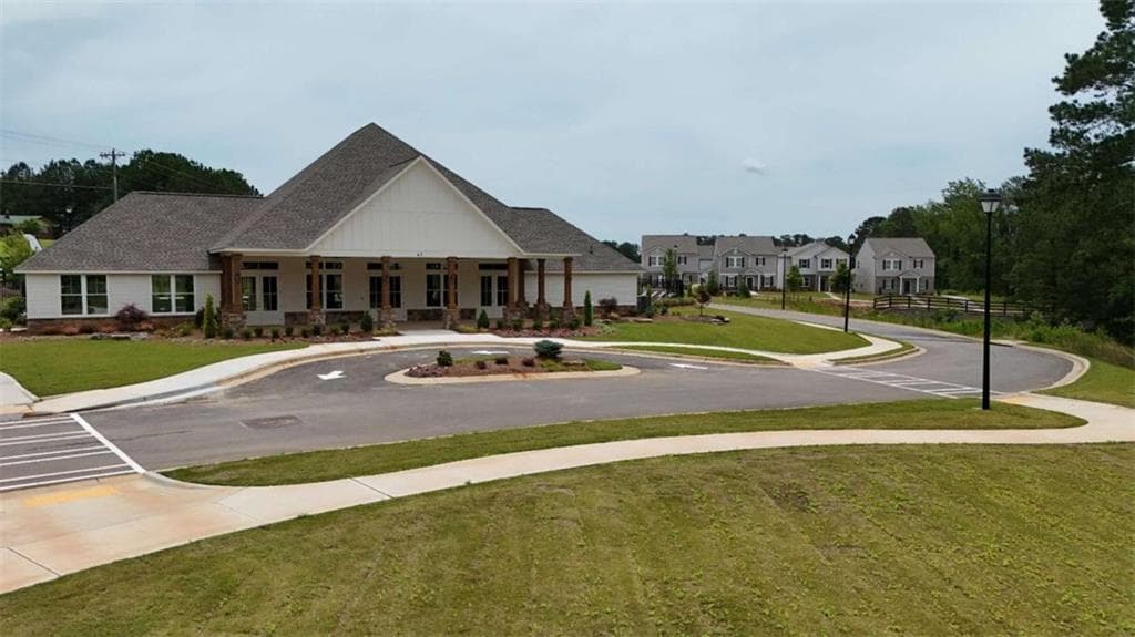 4 bedroom, 3 bathroom, 2,279 sq ft single family residence under contract at 422 Otway Loop, Bethlehem, GA 30620 — photo 10