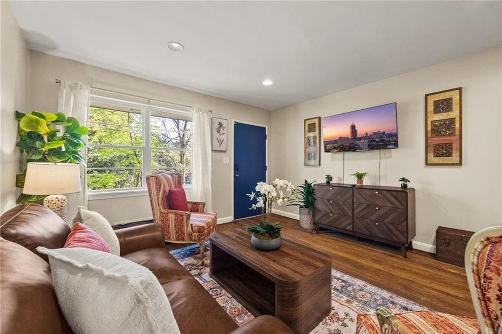 duplex for sale at 2160 Lenox Road, Atlanta, GA 30324 — photo 4