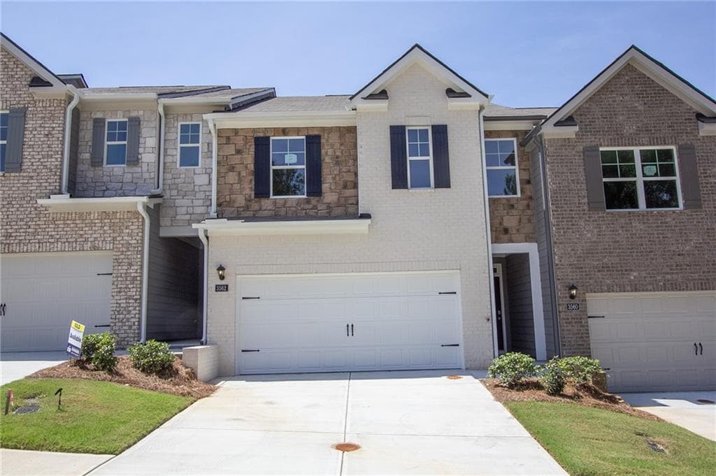 3 bedroom, 3 bathroom, 1,920 sq ft townhouse for sale at 3592 Rowlett Street, Decatur, GA 30034
