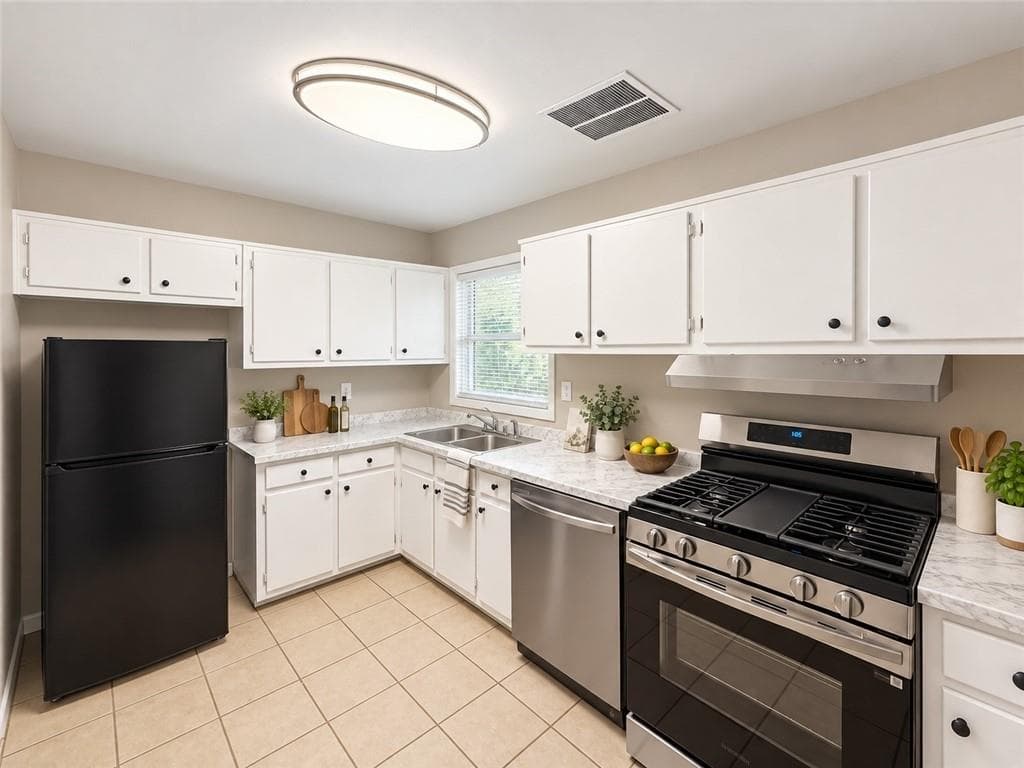 3 bedroom, 2 bathroom, 1,175 sq ft single family residence for rent at 2319 Collier Drive, Decatur, GA 30032 for $1,950 a month — photo 4