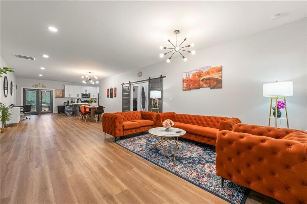 4 bedroom, 4 bathroom, 2,460 sq ft single family residence for sale at 410 Utoy Circle, Atlanta, GA 30331 — photo 3
