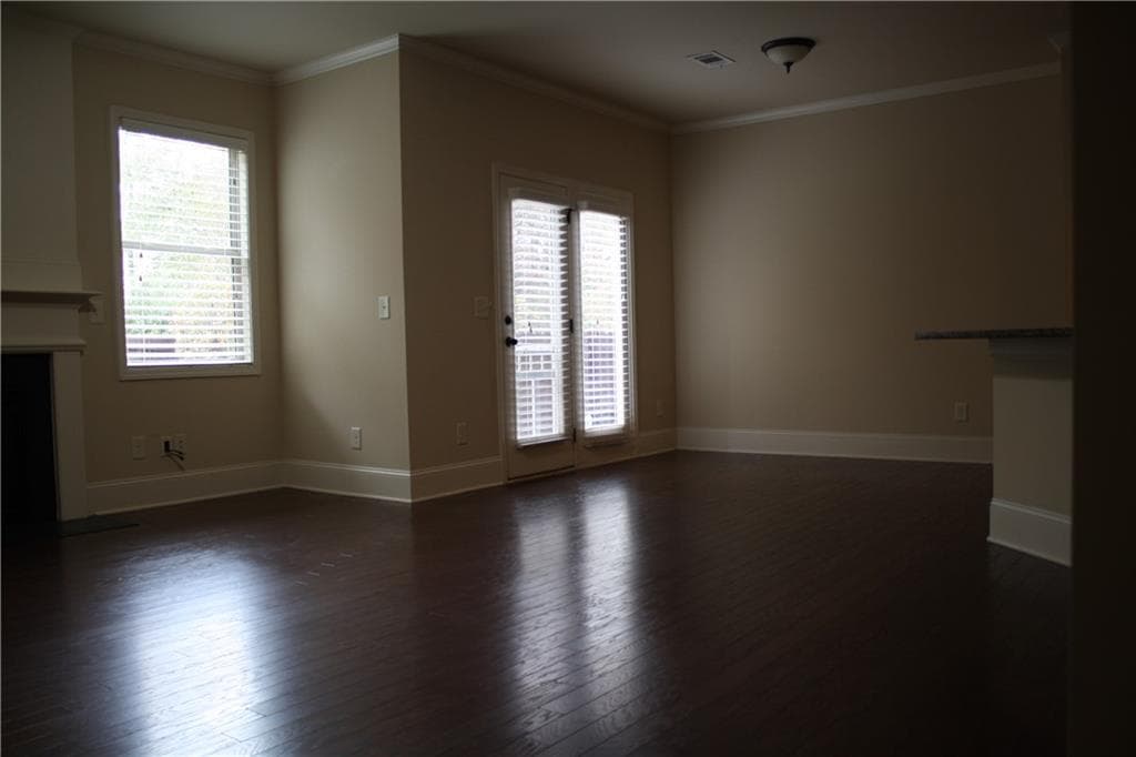 4 bedroom, 3 bathroom, 2,570 sq ft single family residence for rent at 4585 Fourth Rail Lane, Cumming, GA 30040 for $2,585 a month — photo 7