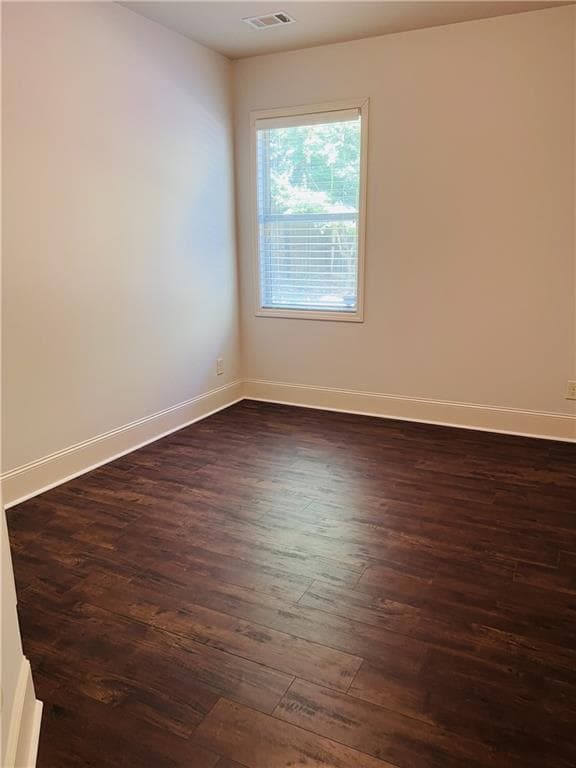 4 bedroom, 3 bathroom, 2,570 sq ft single family residence for rent at 4585 Fourth Rail Lane, Cumming, GA 30040 for $2,585 a month — photo 8