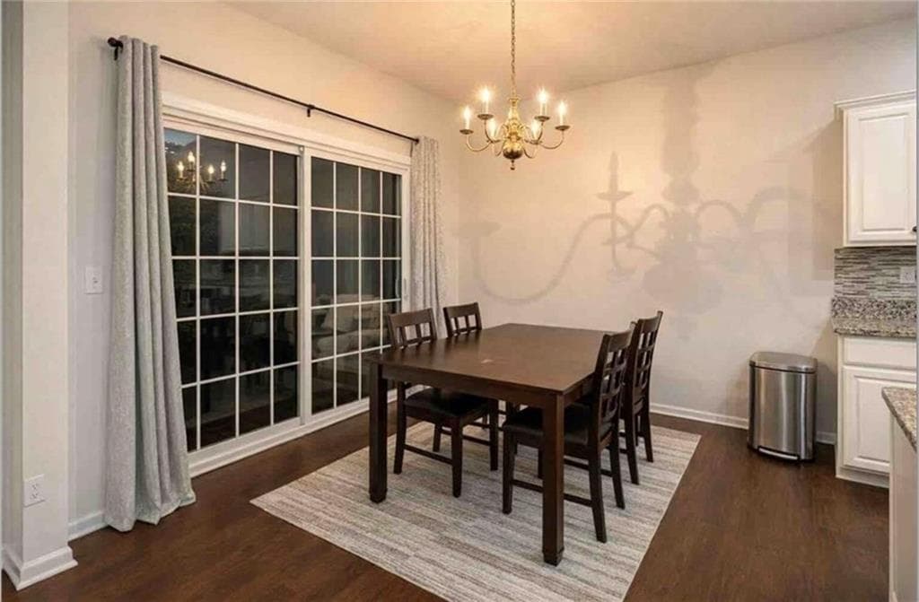 3 bedroom, 3 bathroom, 1,370 sq ft townhouse for sale at 2851 Ashleigh Lane, Alpharetta, GA 30004 — photo 8