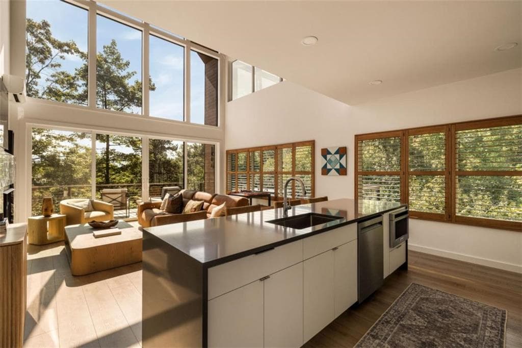 2 bedroom, 3 bathroom, 1,512 sq ft single family residence for sale at 88 This Way, Young Harris, GA 30582 — photo 4