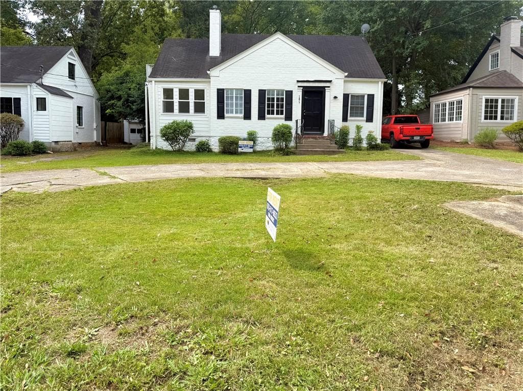 3 bedroom, 2 bathroom, 1,732 sq ft single family residence for rent at 1977 N Decatur Road, Atlanta, GA 30307 for $2,695 a month — photo 1 of 62