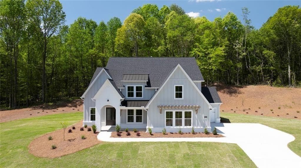 5 bedroom, 5 bathroom, 5,609 sq ft single family residence for sale at 8330 Shoal Court, Gainesville, GA 30506