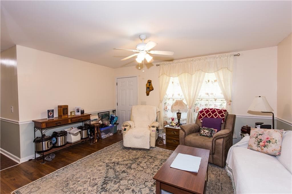 3 bedroom, 2 bathroom, 1,142 sq ft single family residence for sale at 738 Hood Street, Cleveland, GA 30528 — photo 7