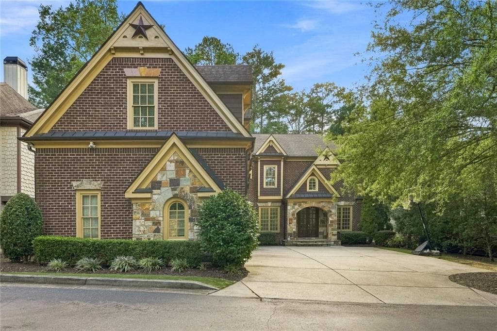 5 bedroom, 6 bathroom, 6,825 sq ft single family residence for sale at 10380 Royal Terrace, Johns Creek, GA 30022