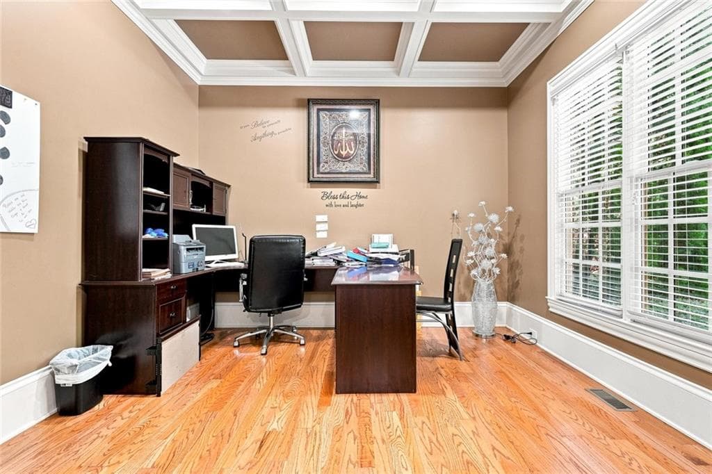 5 bedroom, 6 bathroom, 6,825 sq ft single family residence for sale at 10380 Royal Terrace, Johns Creek, GA 30022 — photo 7