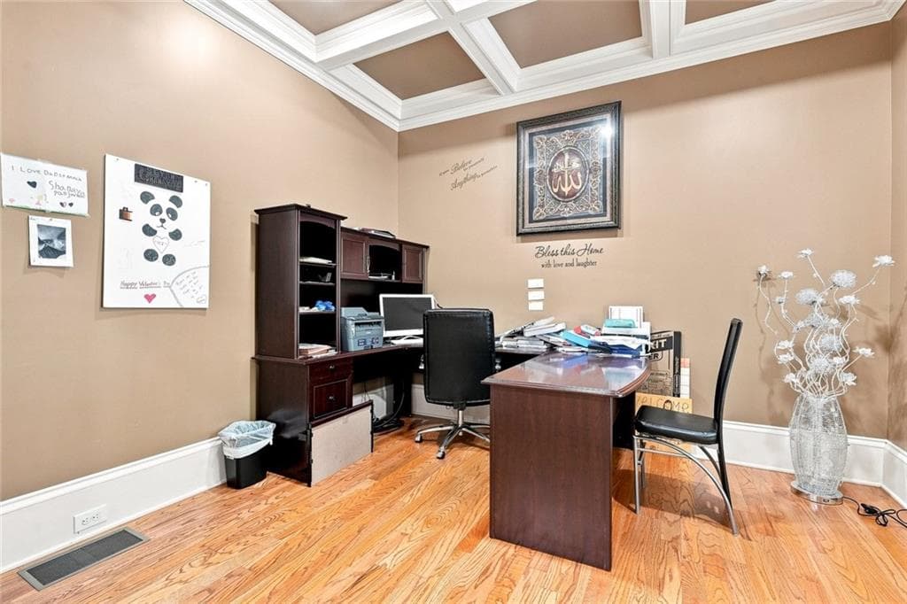 5 bedroom, 6 bathroom, 6,825 sq ft single family residence for sale at 10380 Royal Terrace, Johns Creek, GA 30022 — photo 8