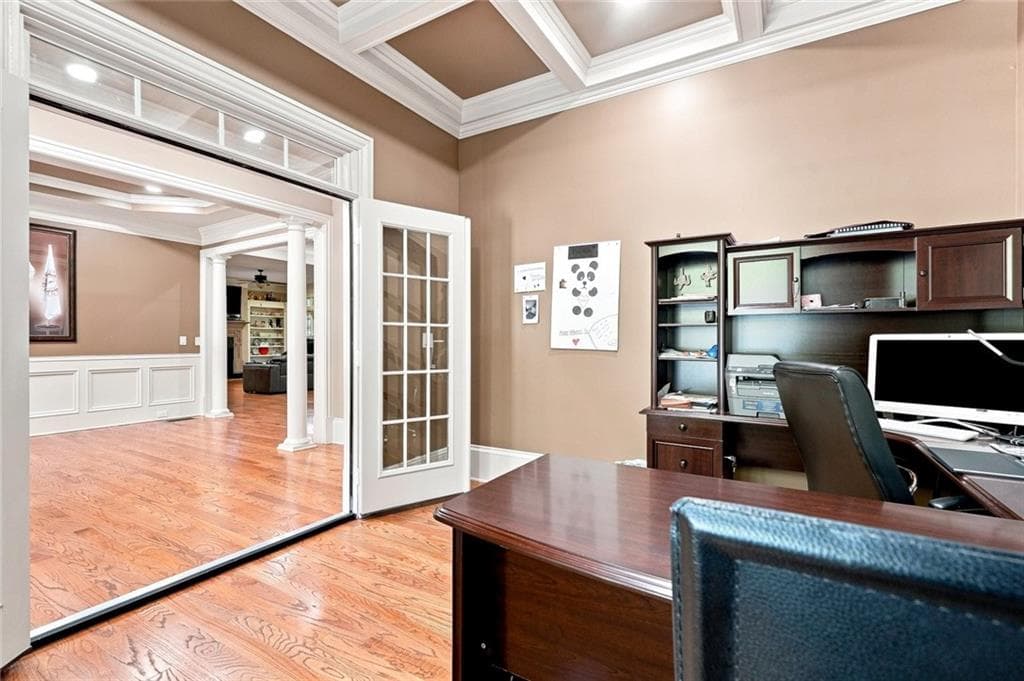 5 bedroom, 6 bathroom, 6,825 sq ft single family residence for sale at 10380 Royal Terrace, Johns Creek, GA 30022 — photo 10