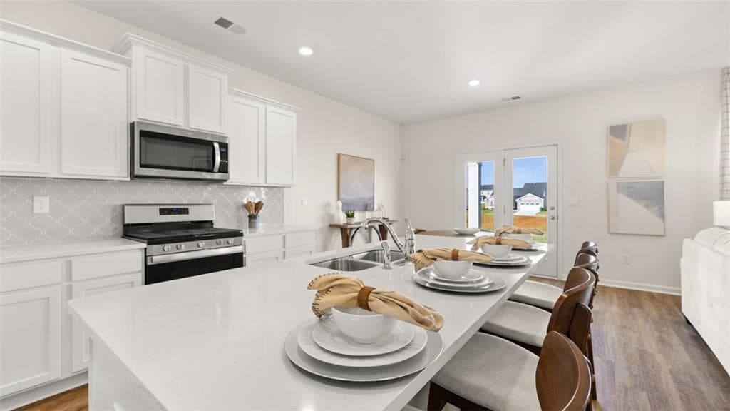 5 bedroom, 3 bathroom, 2,511 sq ft single family residence for sale at 486 Abbott Road, Statham, GA 30666 — photo 7