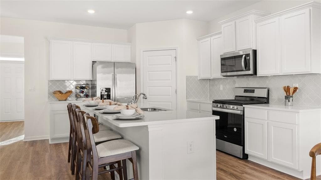 5 bedroom, 3 bathroom, 2,511 sq ft single family residence for sale at 486 Abbott Road, Statham, GA 30666 — photo 9