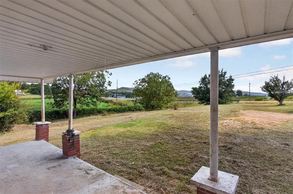 2 bedroom, 2 bathroom, 1,275 sq ft single family residence for sale at 5508 Highway 53, Jasper, GA 30143 — photo 3