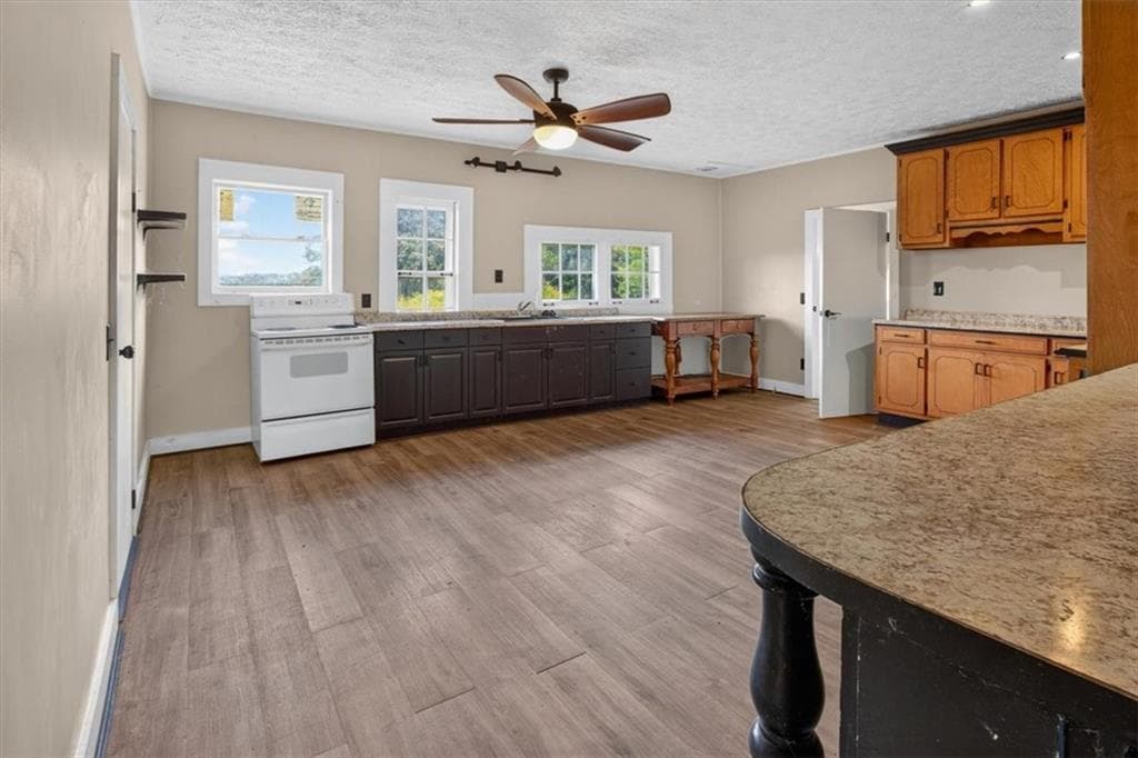 2 bedroom, 2 bathroom, 1,275 sq ft single family residence for sale at 5508 Highway 53, Jasper, GA 30143 — photo 4