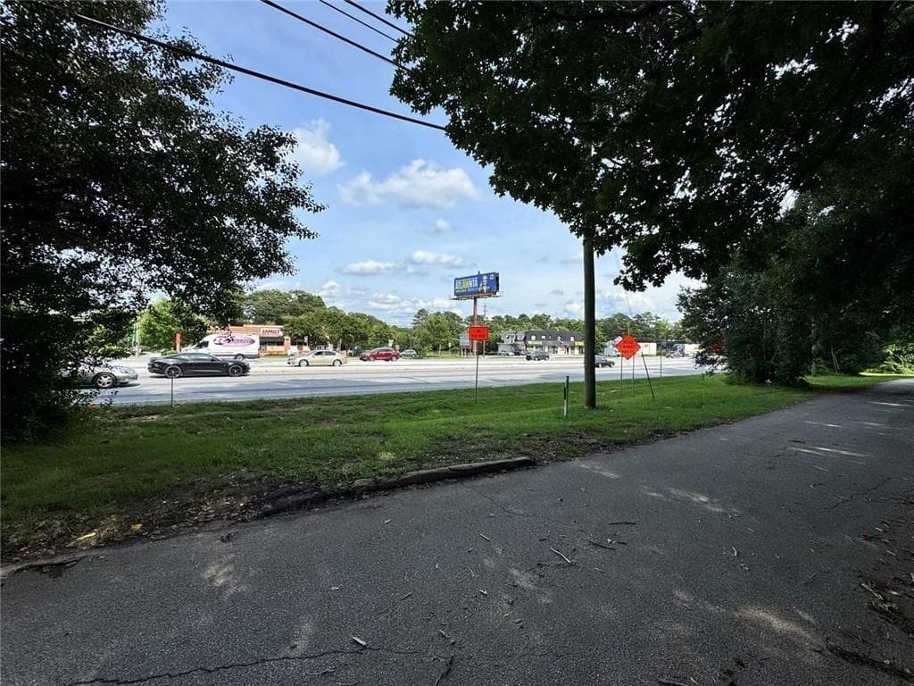 unimproved land for sale at 535 Camelot Parkway, Jonesboro, GA 30236 — photo 4