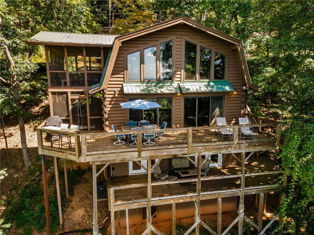 3 bedroom, 3 bathroom, 3,320 sq ft single family residence under contract at 103 Sunrise Terrace, Jasper, GA 30143 — photo 2