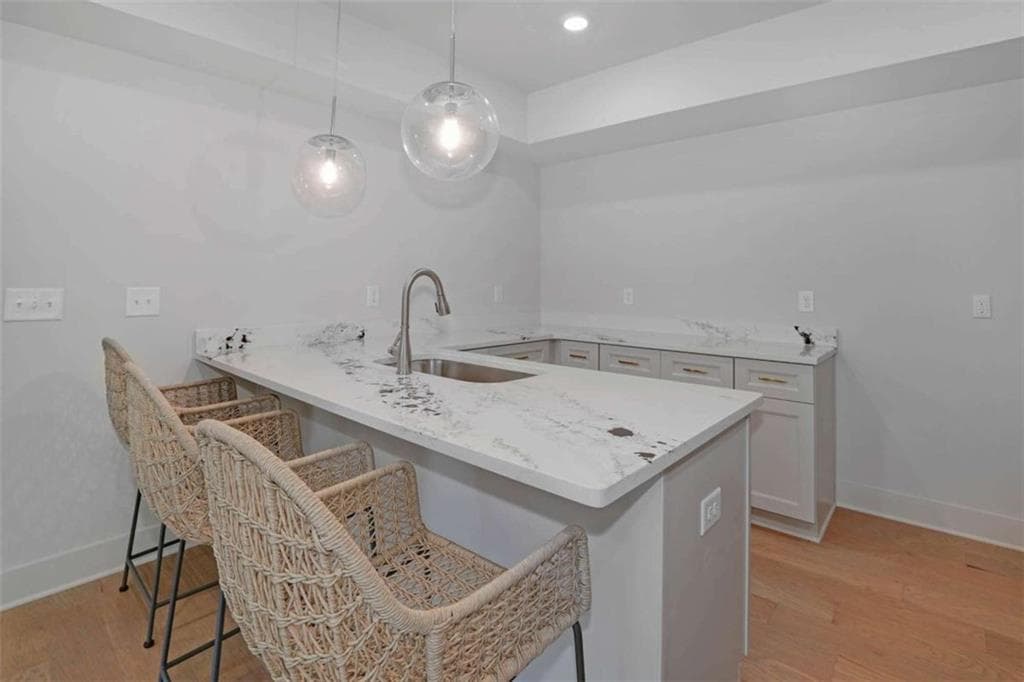 4 bedroom, 5 bathroom, 3,270 sq ft single family residence for sale at 410 Races Road, Hoschton, GA 30548 — photo 6